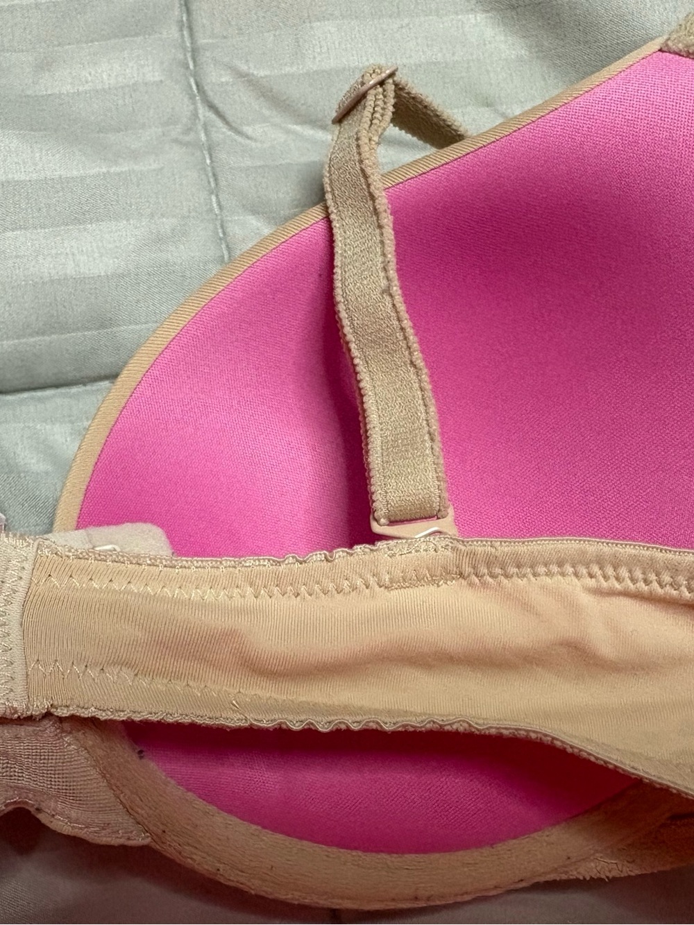 Everyday Smooth T-Shirt Push Up Bra by Pink VS - Picture 4 of 6